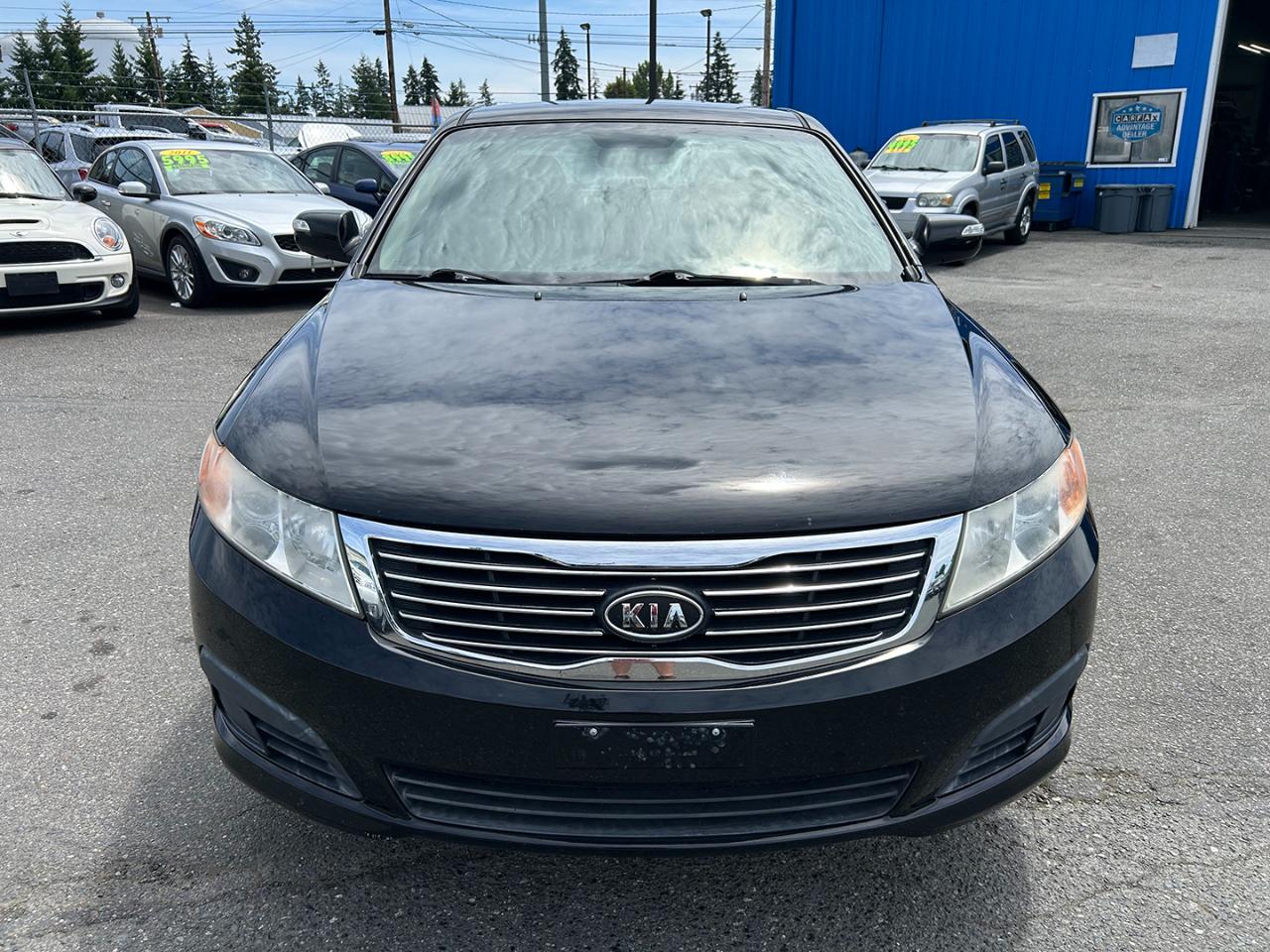 Kia Optima 4dr Sdn I4 Auto LX 2010