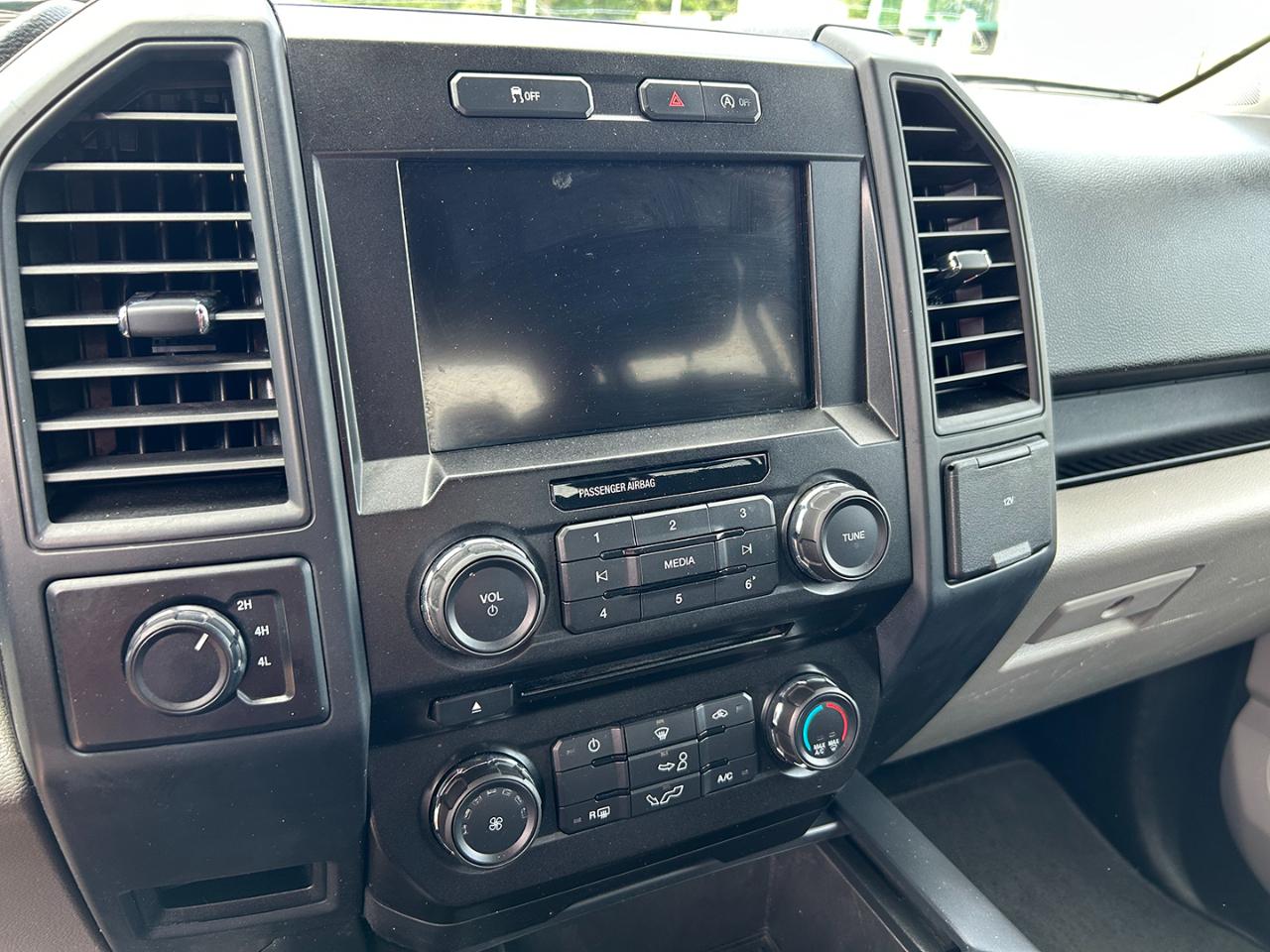 Ford F-150 Lariat 4WD SuperCrew 5.5' Box 2018