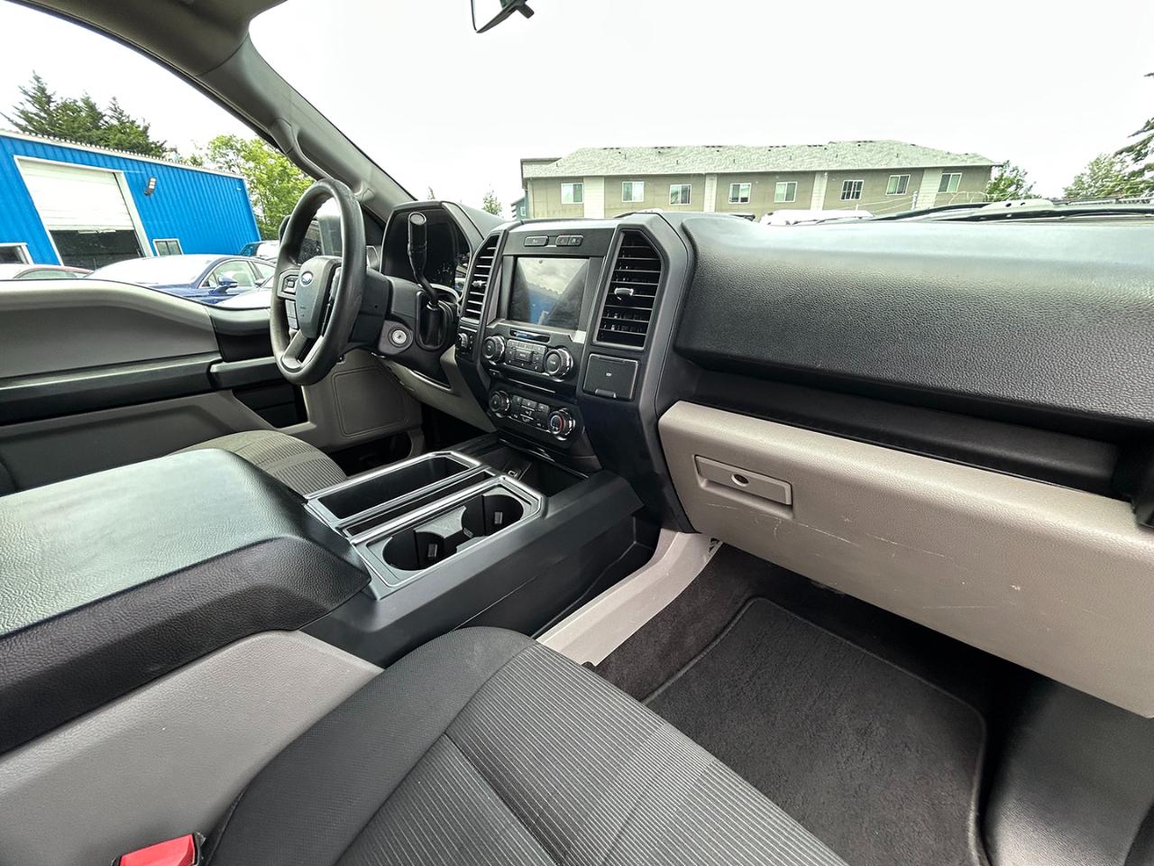 Ford F-150 Lariat 4WD SuperCrew 5.5' Box 2018