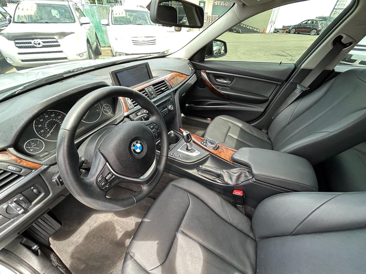BMW 3 Series 4dr Sdn 328d RWD 2014