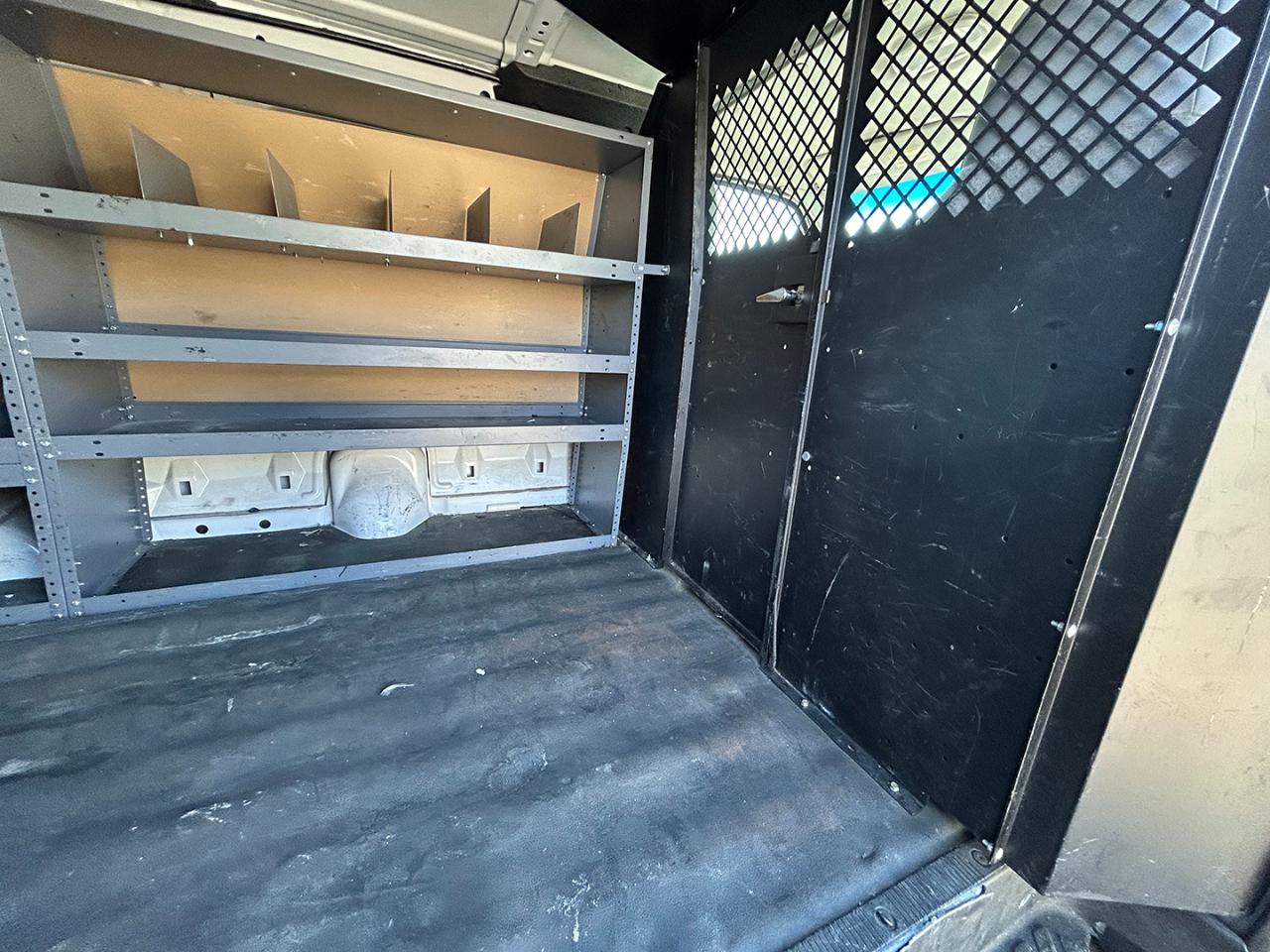 Ford Econoline Cargo Van E-250 Commercial 2013