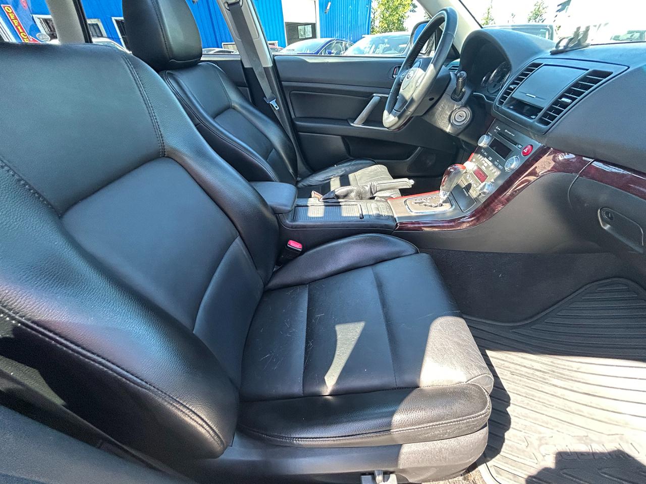 Subaru Outback 4dr H4 Auto Ltd 2009