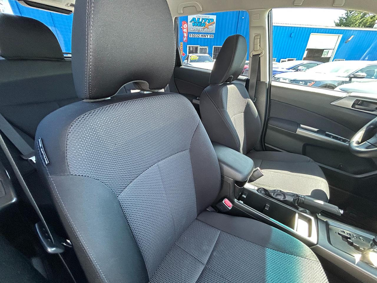Subaru Forester 4dr Auto 2.5X 2012