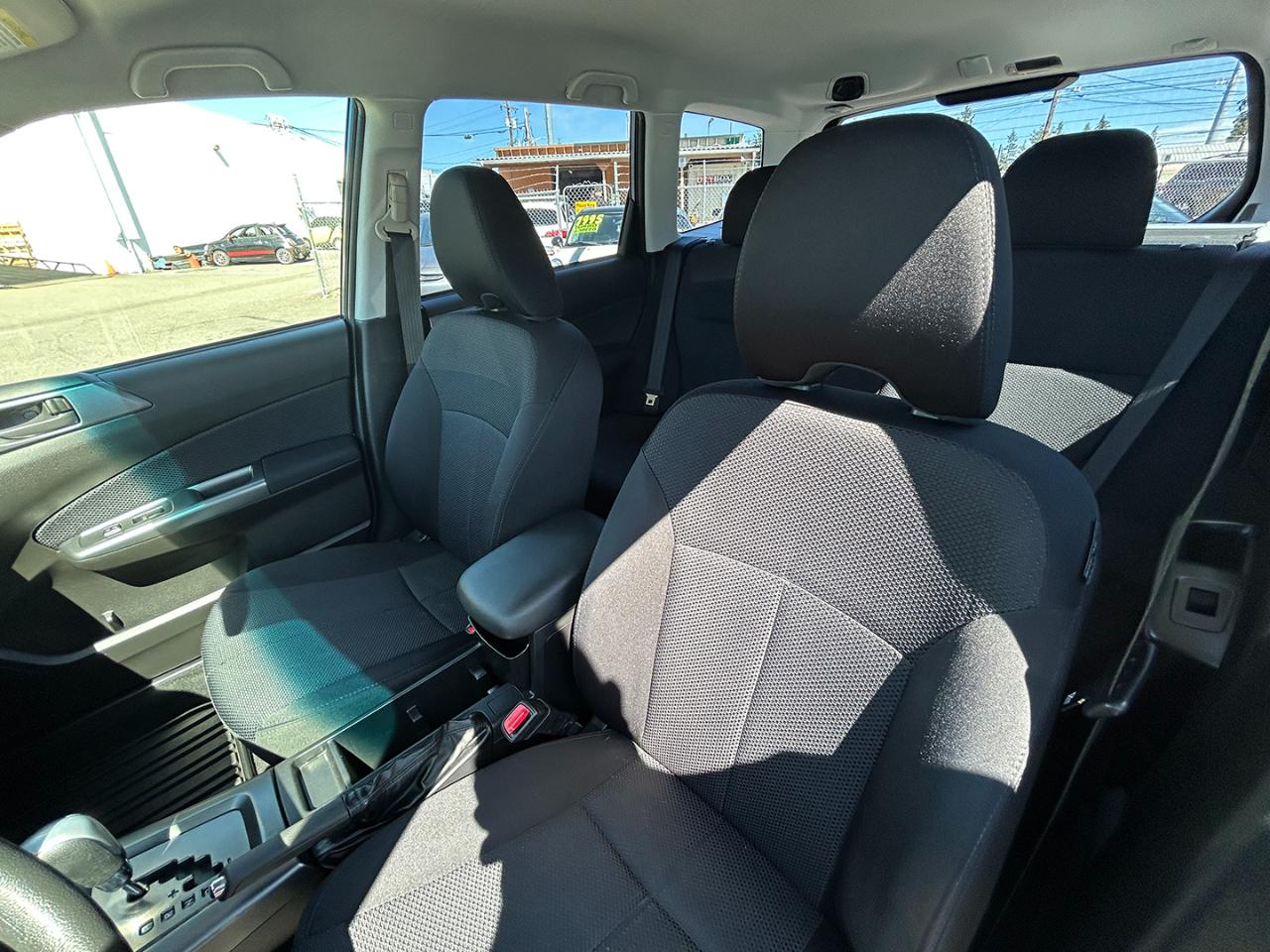 Subaru Forester 4dr Auto 2.5X 2012