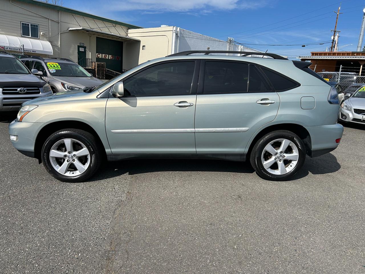 Lexus RX 330 4dr SUV AWD 2005