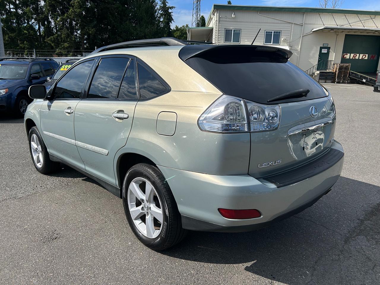 Lexus RX 330 4dr SUV AWD 2005