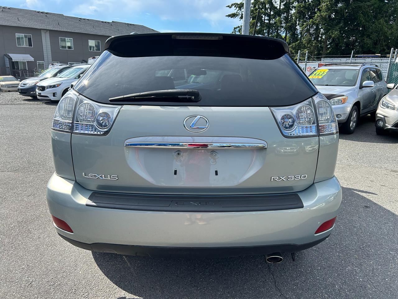 Lexus RX 330 4dr SUV AWD 2005