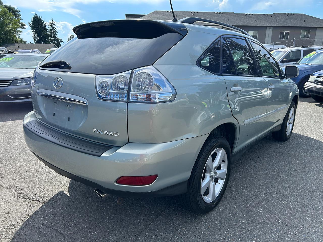 Lexus RX 330 4dr SUV AWD 2005