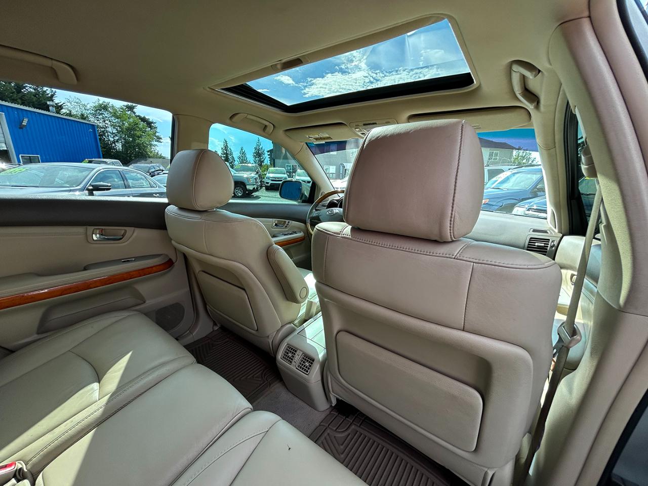 Lexus RX 330 4dr SUV AWD 2005