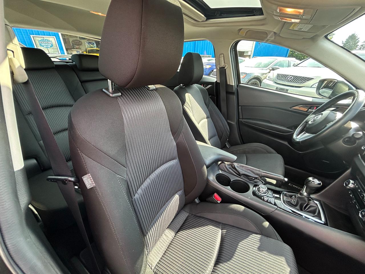 Mazda MAZDA3 5dr HB Man i Touring 2016
