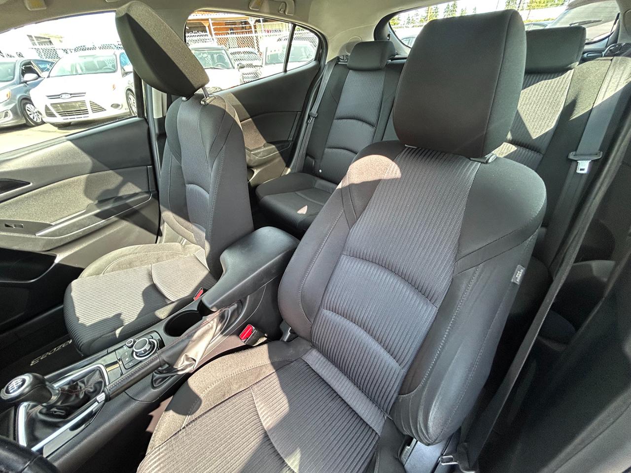 Mazda MAZDA3 5dr HB Man i Touring 2016