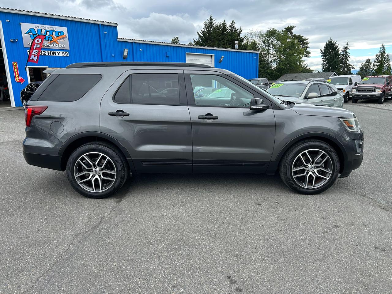 Ford Explorer 4WD 4dr Sport 2016