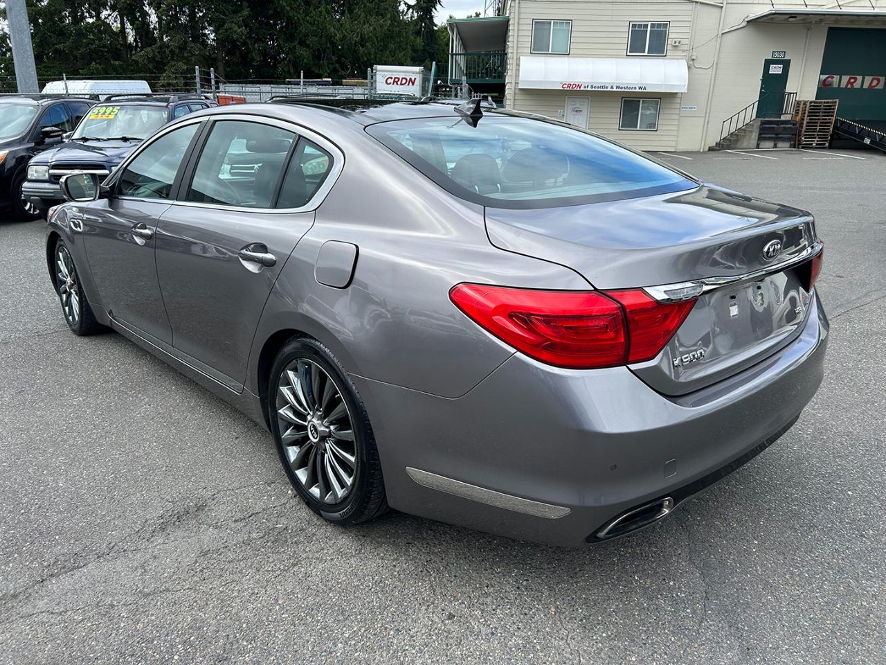 Kia K900 4dr Sdn Luxury 2015
