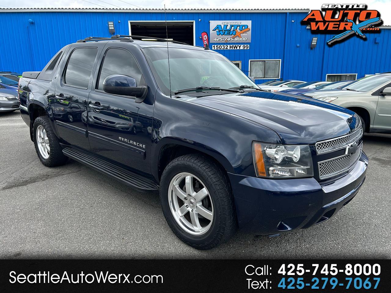 2011 Chevrolet Avalanche 4WD Crew Cab LT