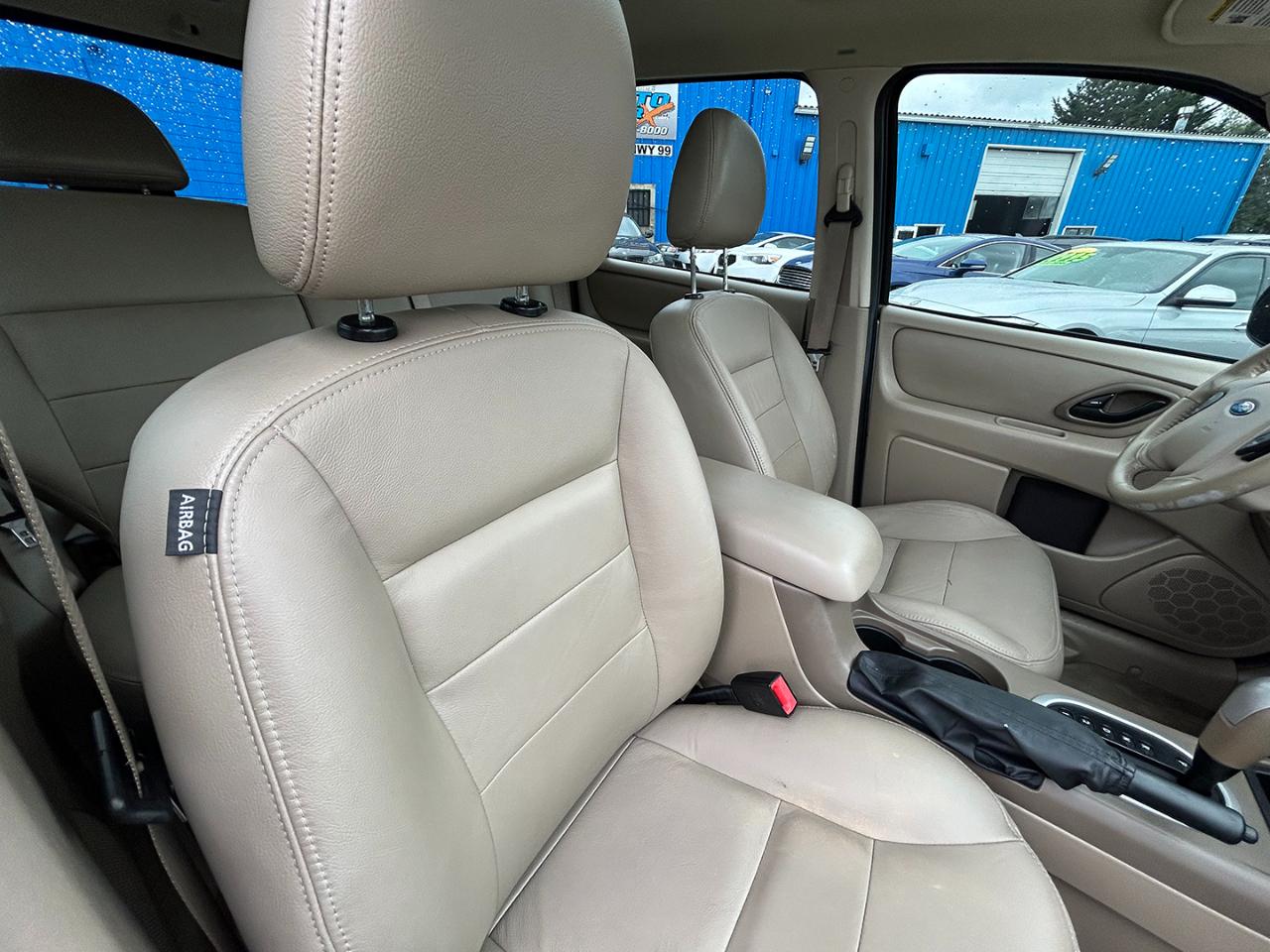 Ford Escape 4dr 3.0L XLT 4WD 2006