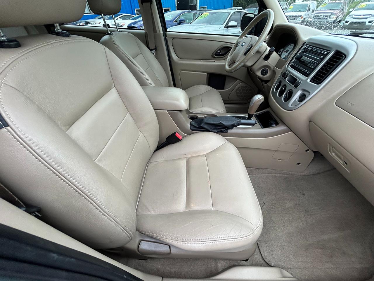 Ford Escape 4dr 3.0L XLT 4WD 2006