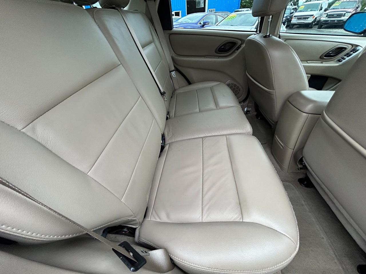 Ford Escape 4dr 3.0L XLT 4WD 2006