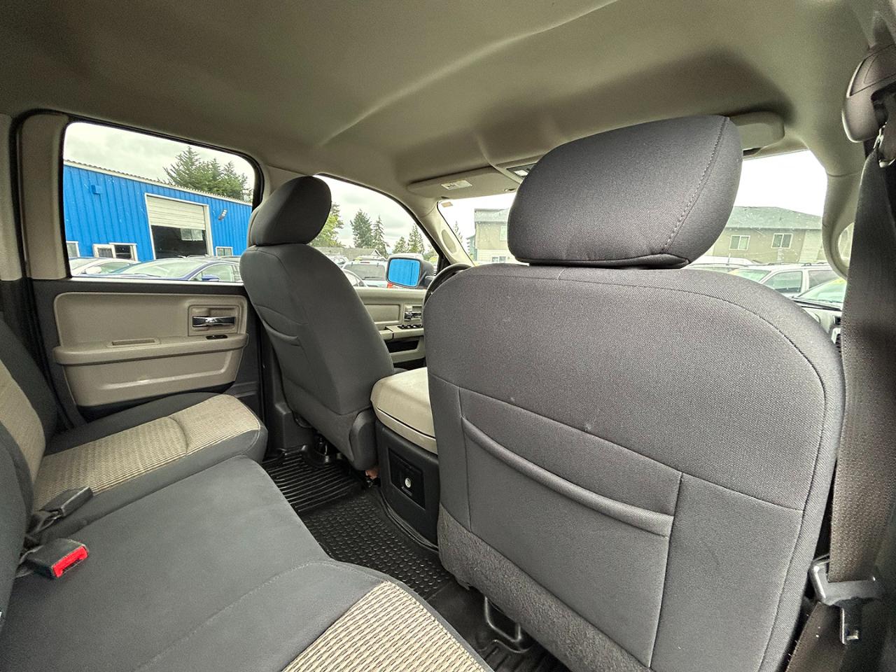 Dodge Ram 1500 4WD Quad Cab 140.5" TRX 2010