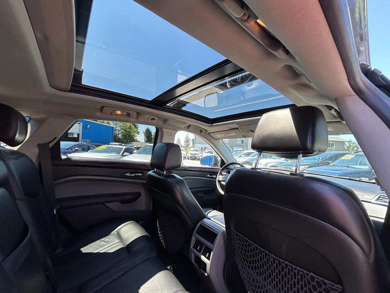 Cadillac SRX AWD 4dr Luxury Collection 2010