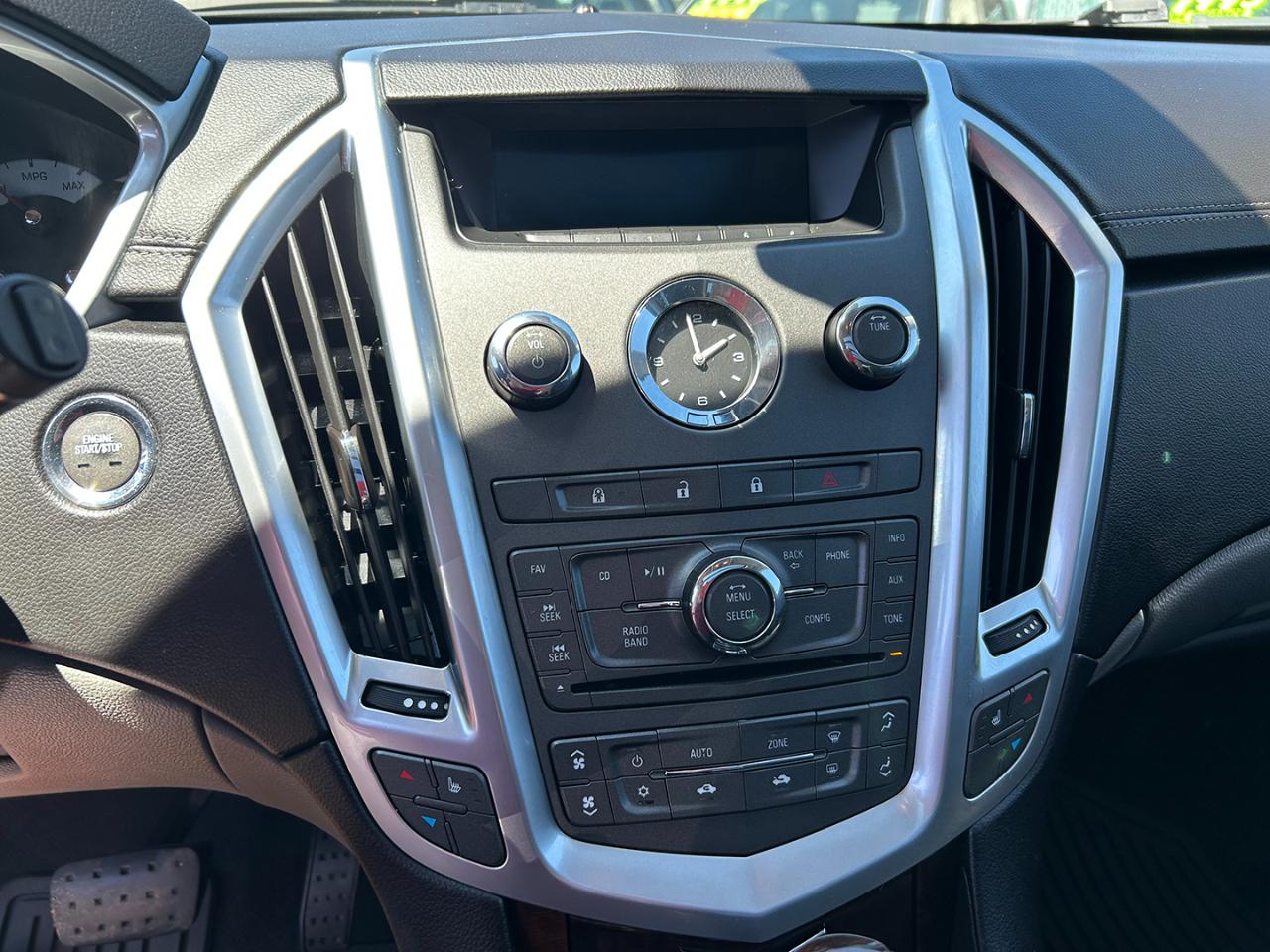 Cadillac SRX AWD 4dr Luxury Collection 2010