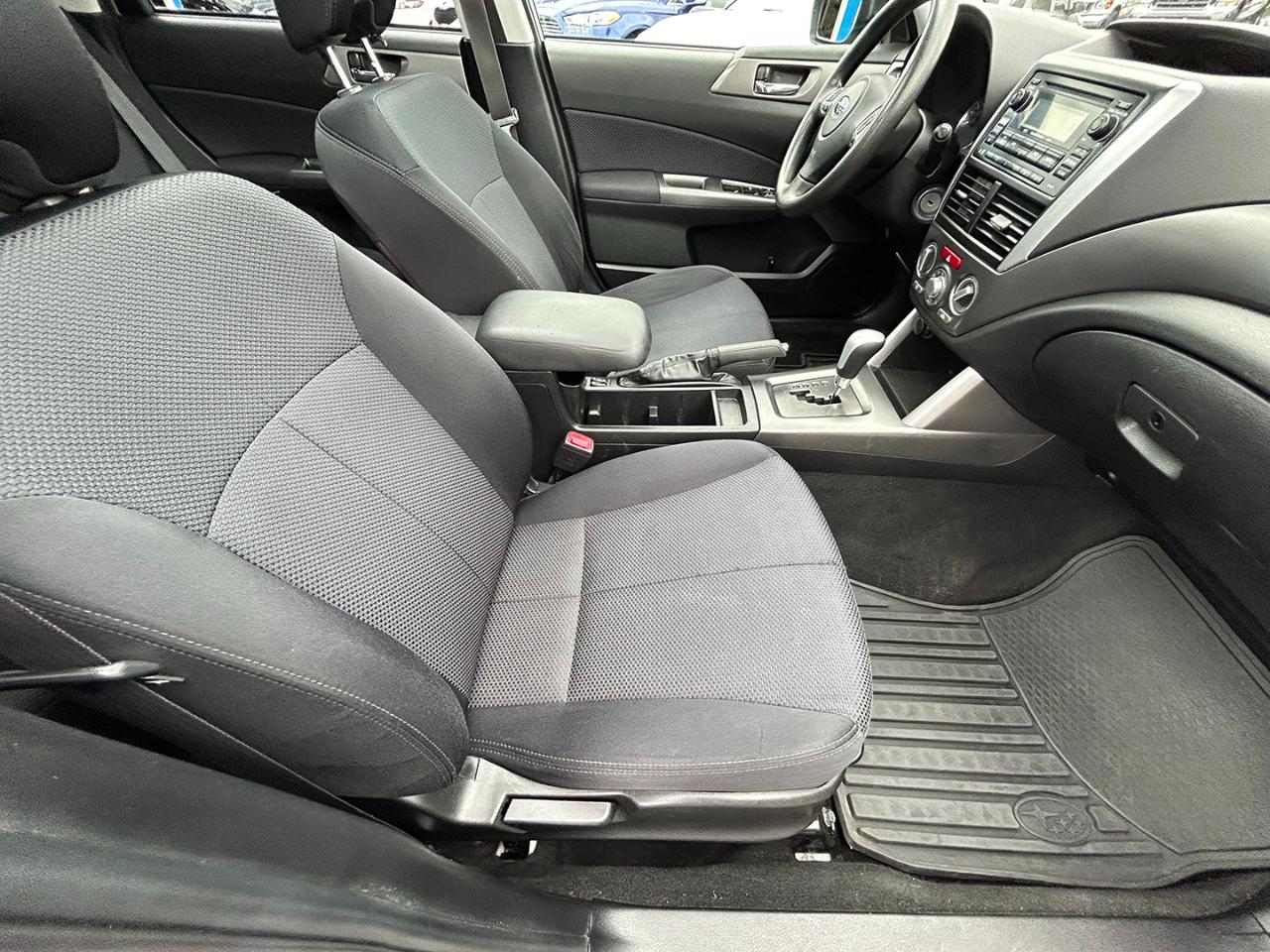 Subaru Forester 4dr Auto 2.5X Premium w/All-Weather Pkg 2011