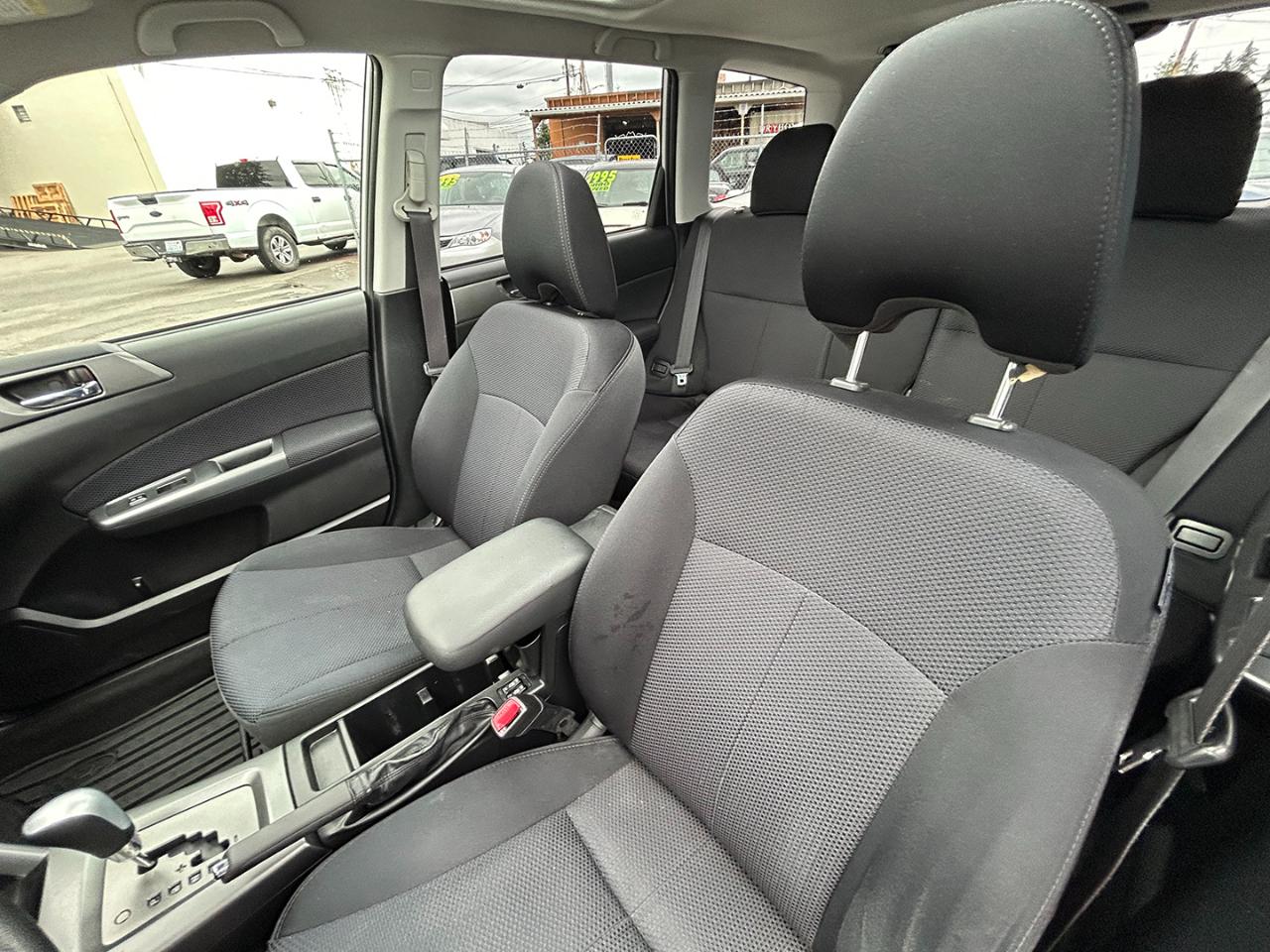 Subaru Forester 4dr Auto 2.5X Premium w/All-Weather Pkg 2011