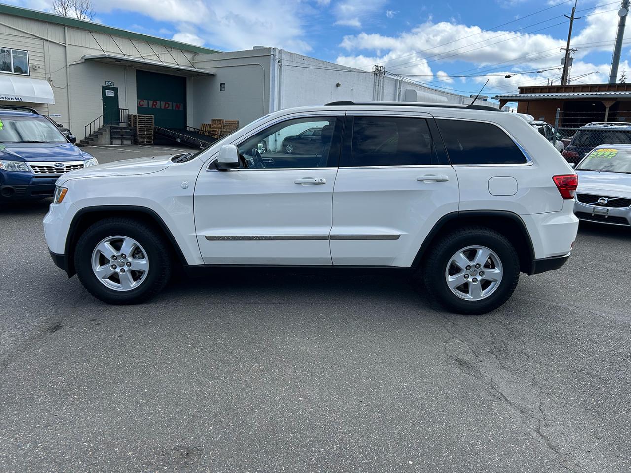 Jeep Grand Cherokee 4WD 4dr Laredo 2011