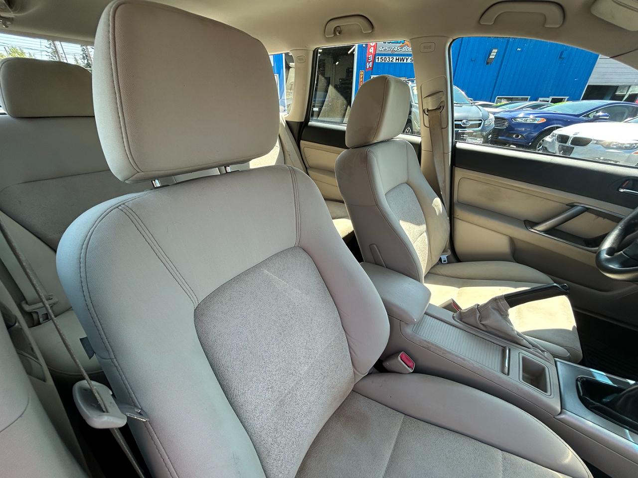 Subaru Outback 4dr H4 Man 2009