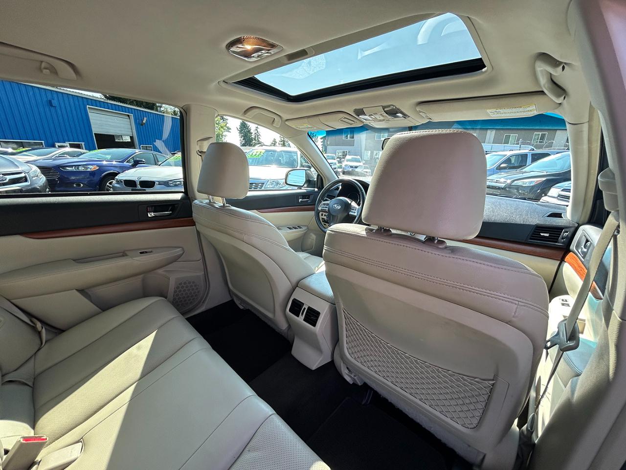 Subaru Outback 4dr Wgn H4 Auto 2.5i Limited 2013