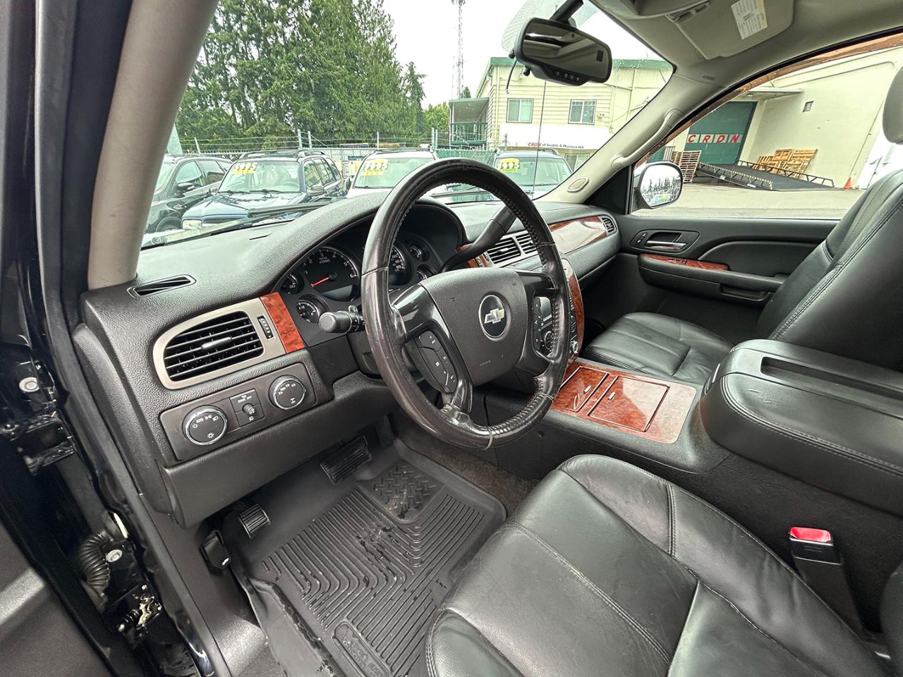 Chevrolet Avalanche 4WD Crew Cab 130" LTZ 2008