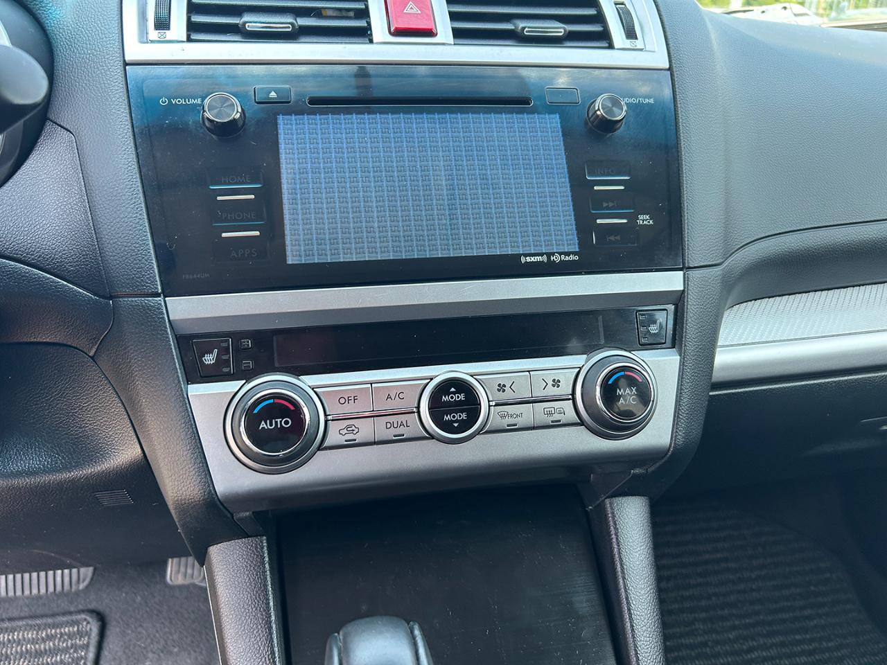 Subaru Outback 4dr Wgn 2.5i Premium PZEV 2015