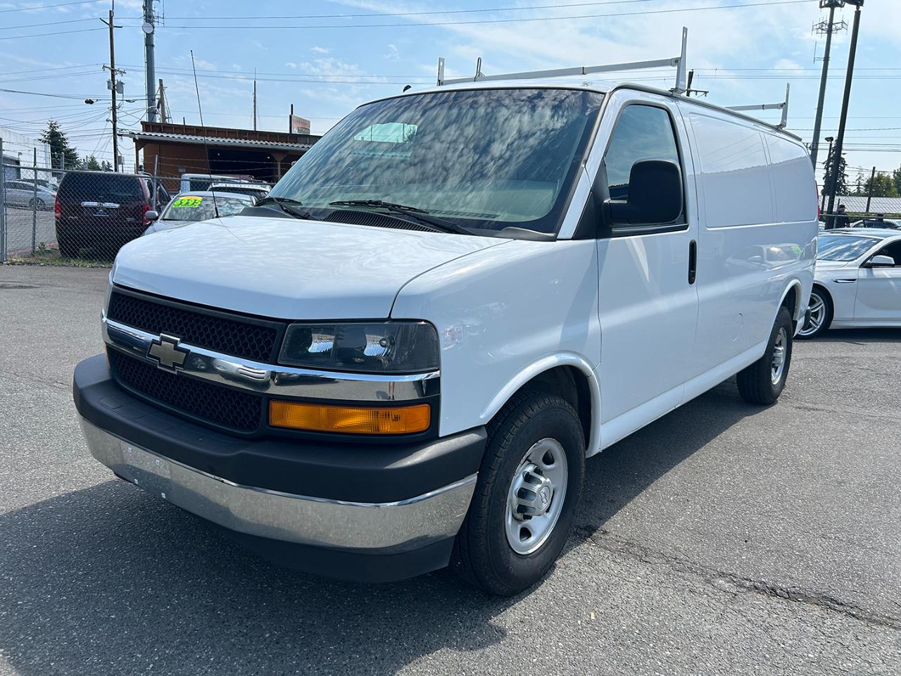 Chevrolet Express Cargo Van RWD 2500 135" 2017