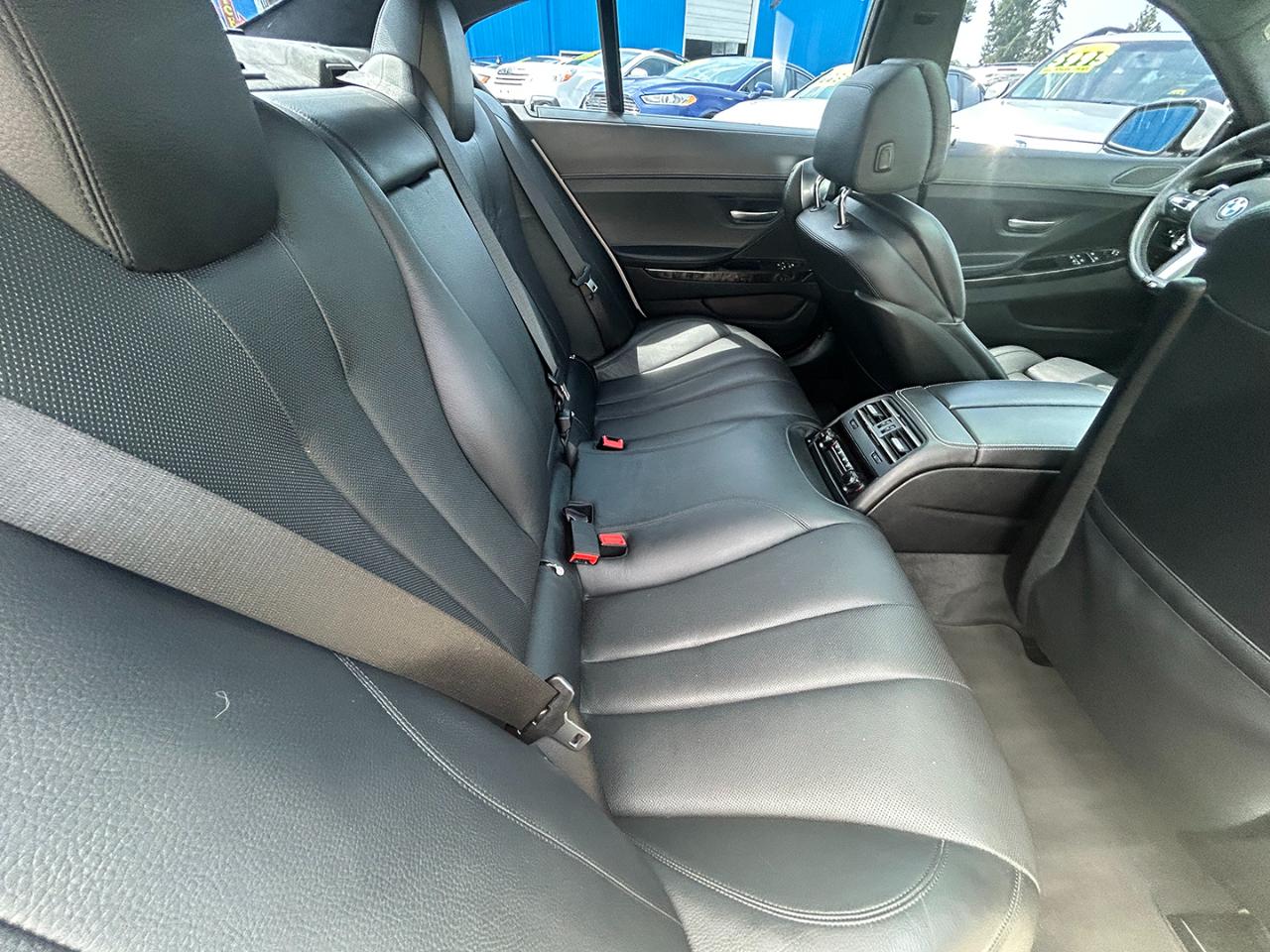 BMW 6 Series 4dr Sdn 640i xDrive AWD Gran Coupe 2014