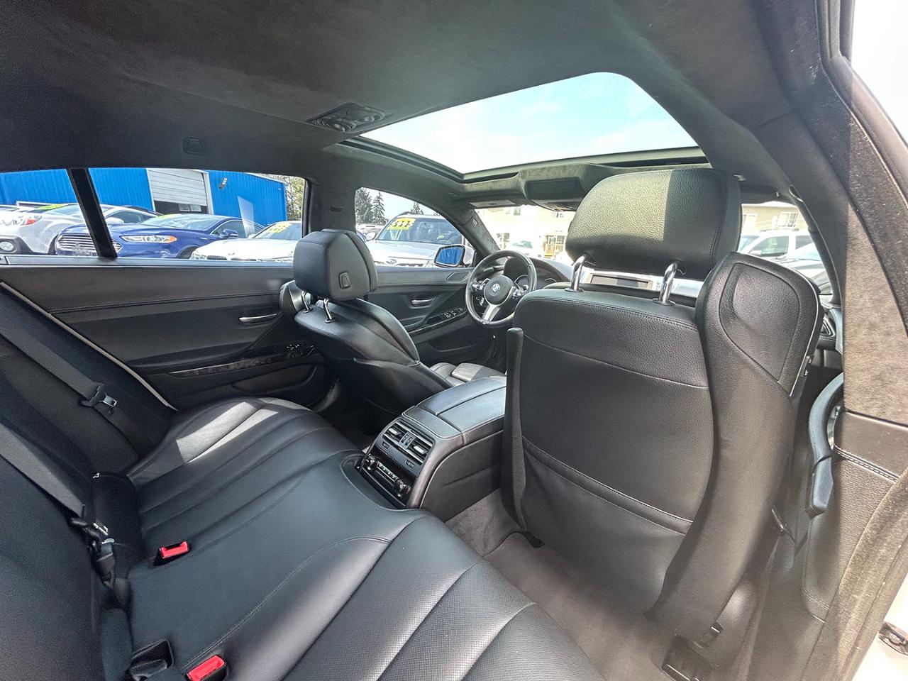 BMW 6 Series 4dr Sdn 640i xDrive AWD Gran Coupe 2014