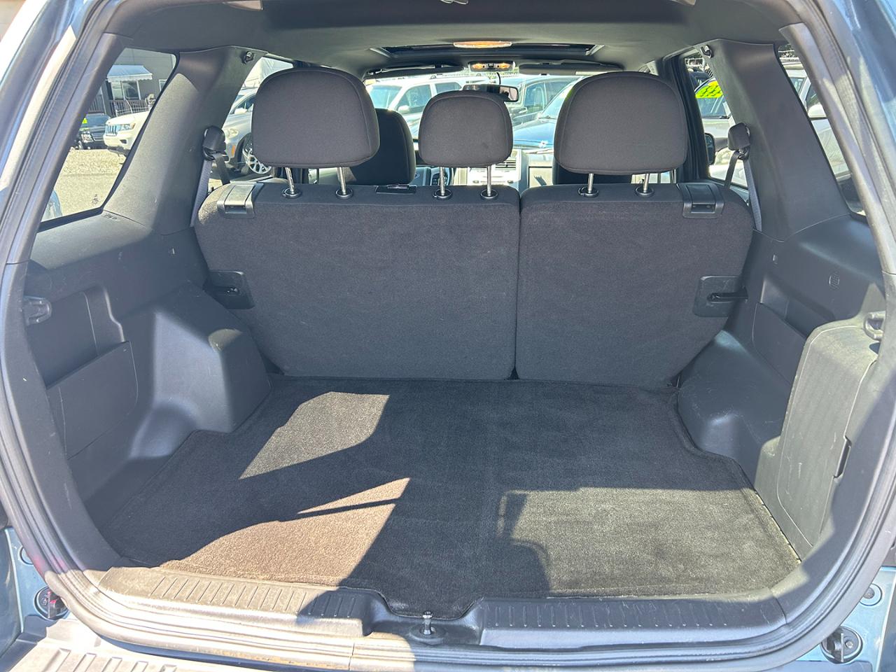Ford Escape 4WD 4dr XLT 2012