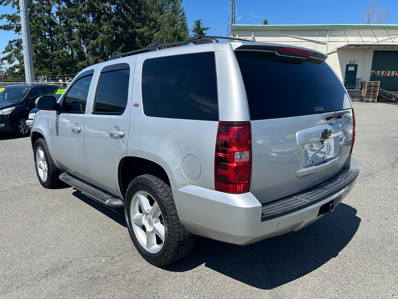 Chevrolet Tahoe 4WD 4dr 1500 LT 2010