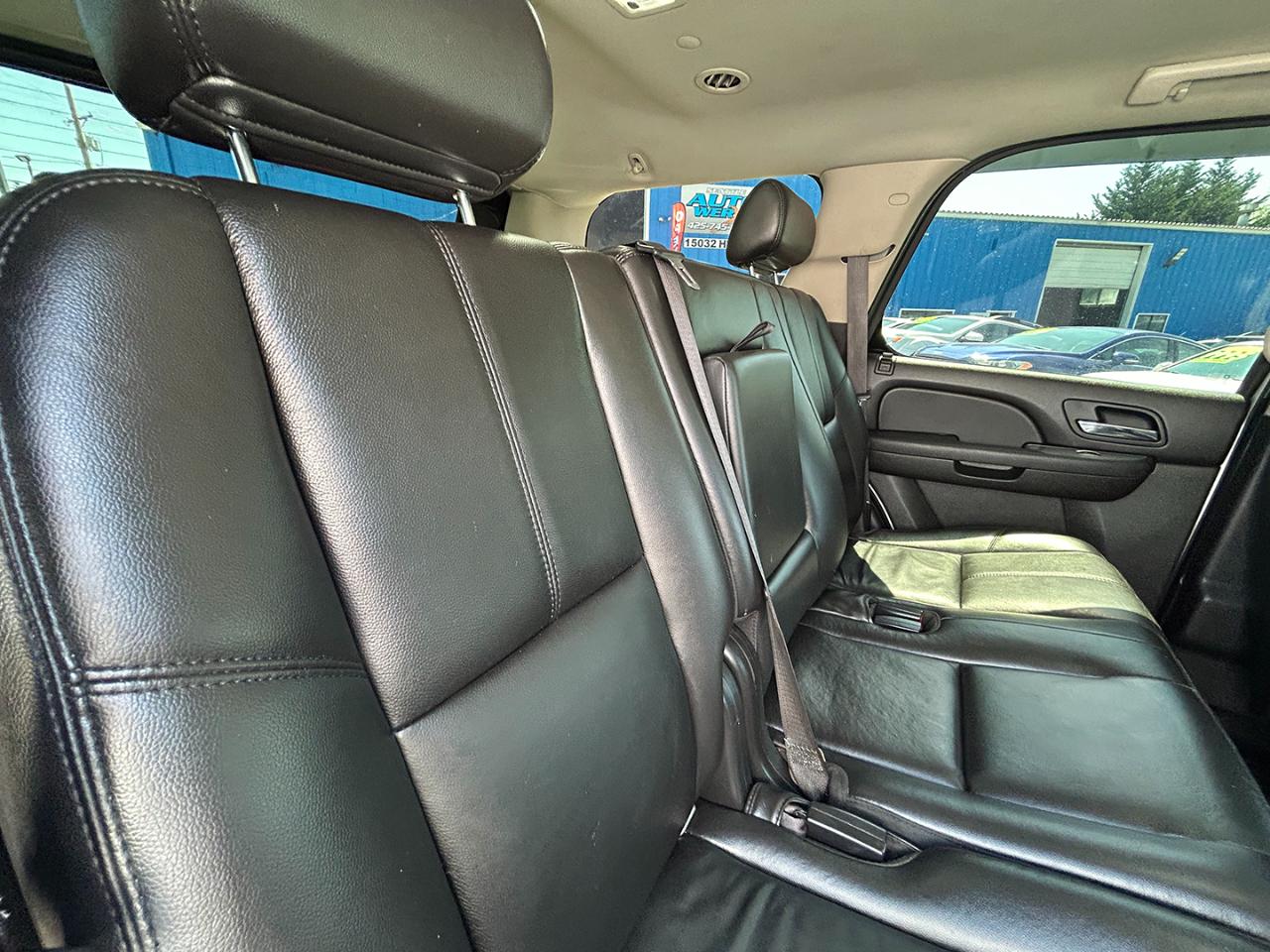 Chevrolet Tahoe 4WD 4dr 1500 LT 2010
