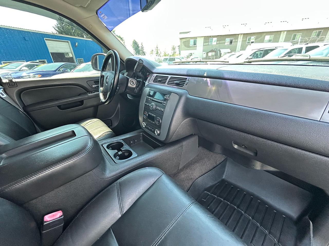 Chevrolet Tahoe 4WD 4dr 1500 LT 2010