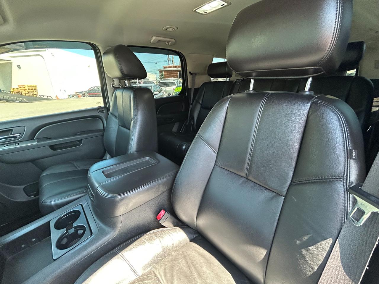 Chevrolet Tahoe 4WD 4dr 1500 LT 2010