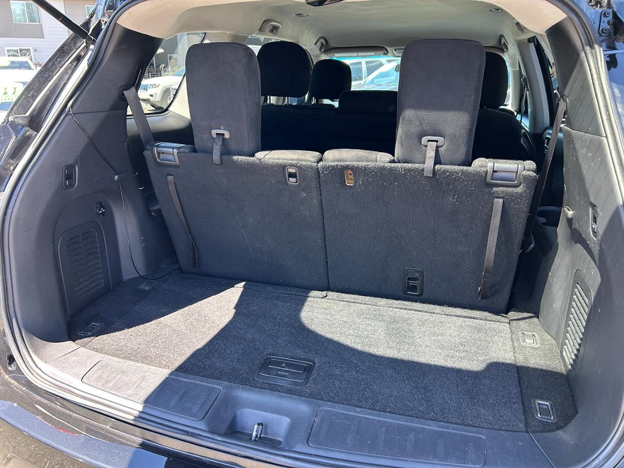Nissan Pathfinder 2WD 4dr S 2015