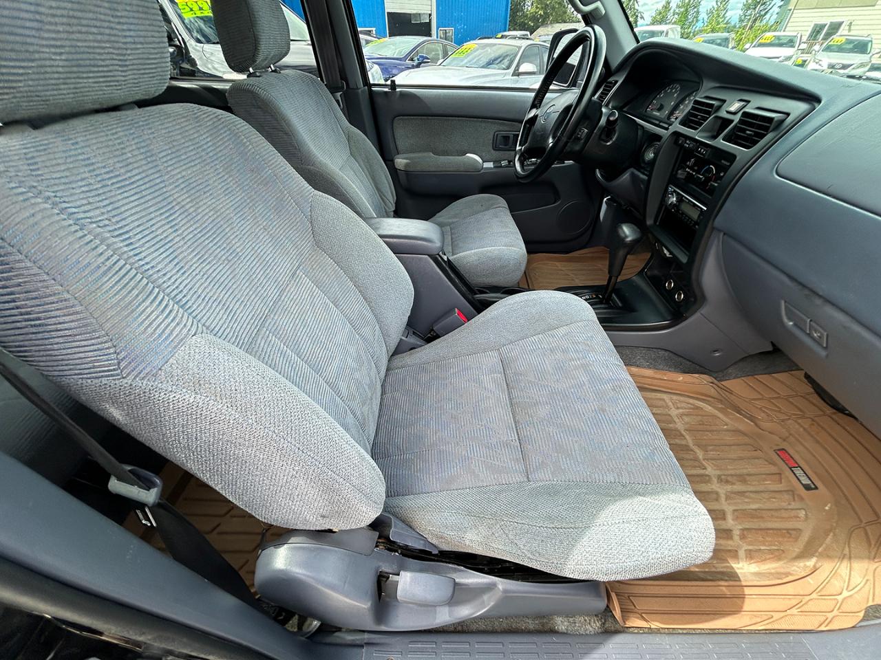 Toyota 4Runner 4dr SR5 3.4L Auto 2000
