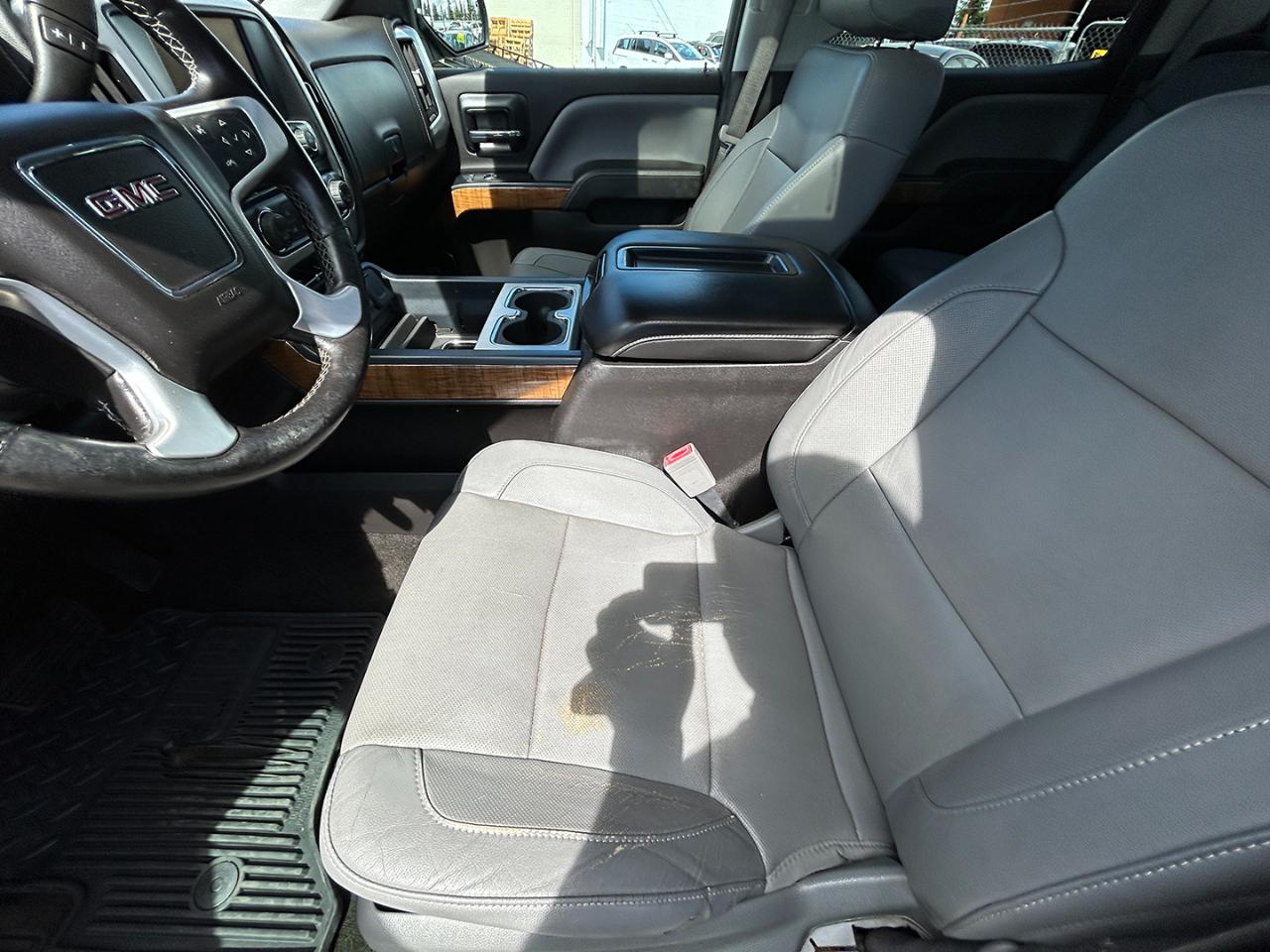 GMC Sierra 1500 4WD Crew Cab 143.5" SLT 2014