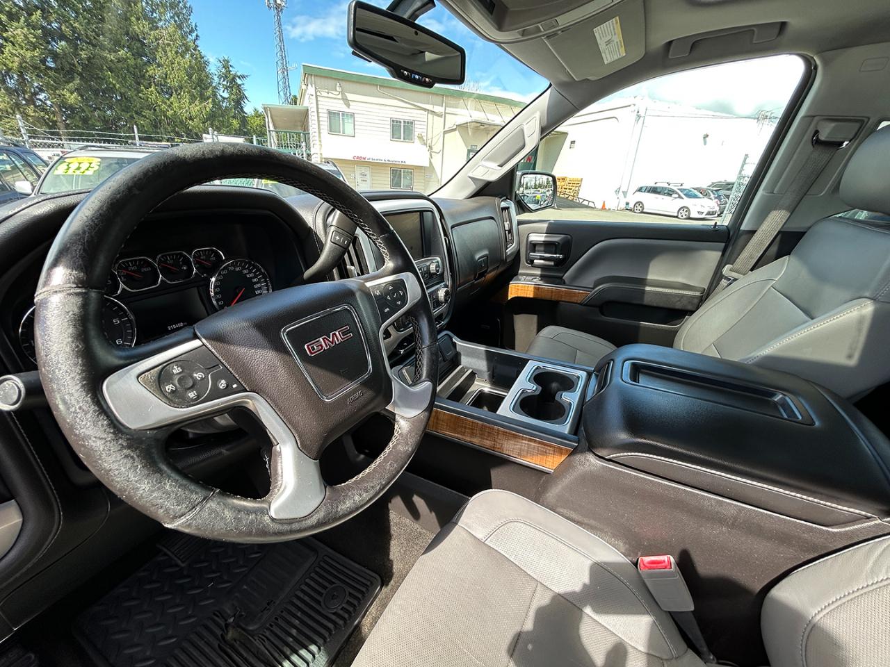 GMC Sierra 1500 4WD Crew Cab 143.5" SLT 2014