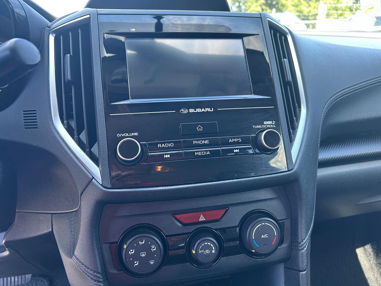 Subaru Impreza 2.0i 4-door CVT 2019