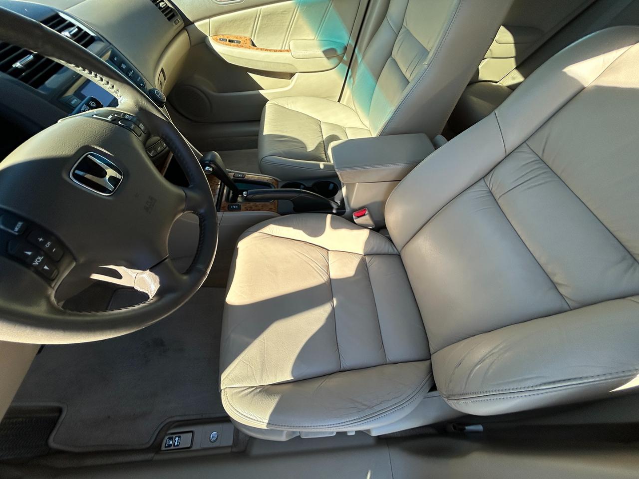 Honda Accord Sdn EX Auto V6 w/Leather 2003