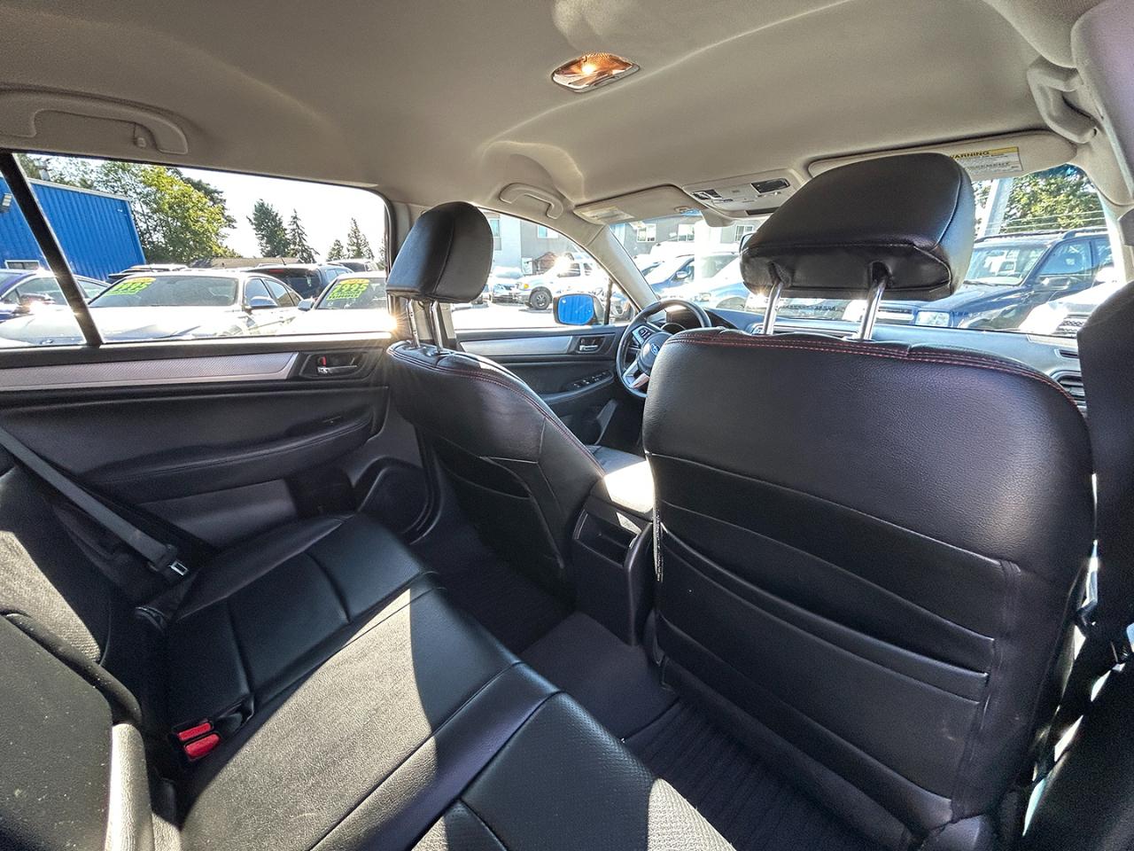 Subaru Outback 4dr Wgn 2.5i Premium PZEV 2016