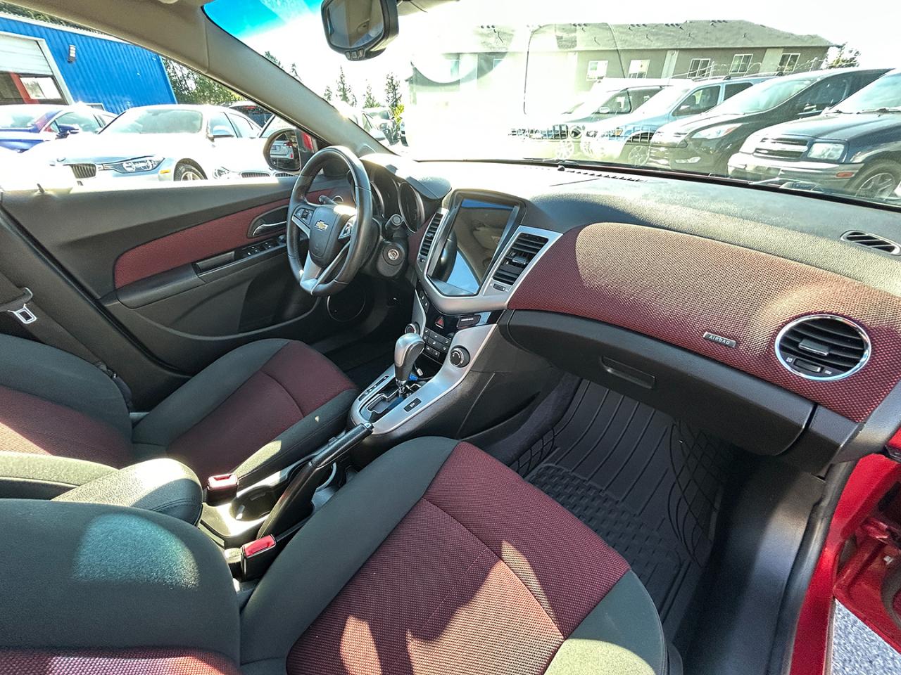 Chevrolet Cruze 4dr Sdn ECO w/1XF 2011