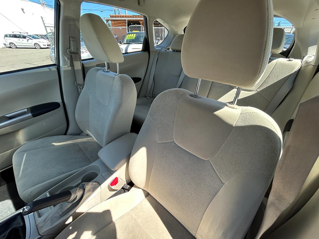 Subaru Impreza Wagon 5dr Man 2.5i 2010