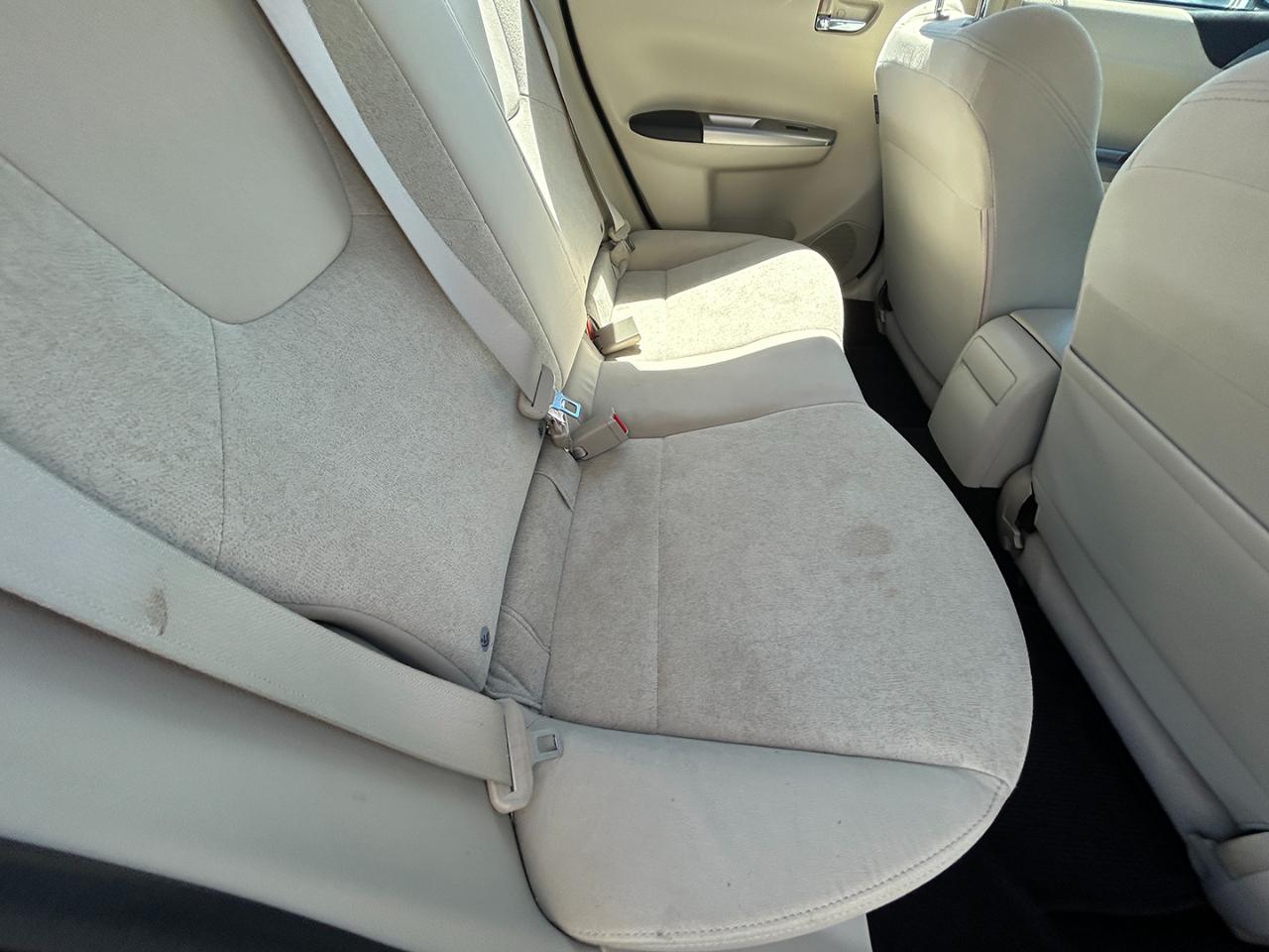 Subaru Impreza Wagon 5dr Man 2.5i 2010