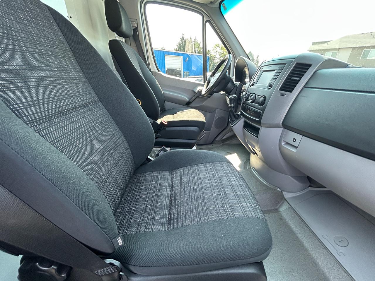 Mercedes-Benz Sprinter Vans RWD 2500 144" 2016